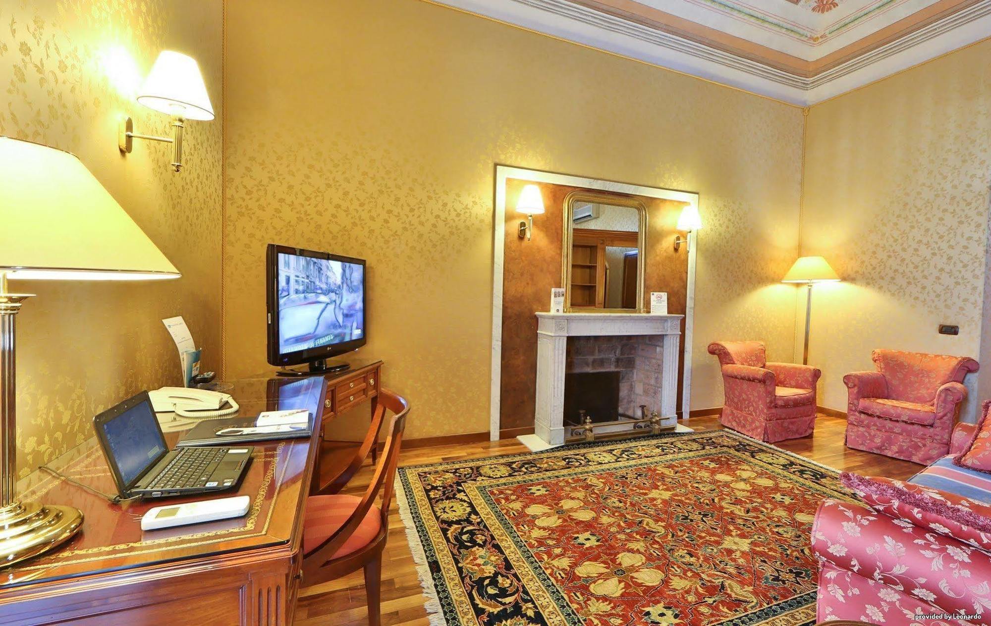 Phi Hotel Principe Cuneo Dış mekan fotoğraf